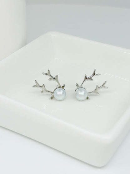 [Promo] Antler Design Freshwater Pearl (6.3 - 6.5mm) Earrings - Nexus8gg Jewellery