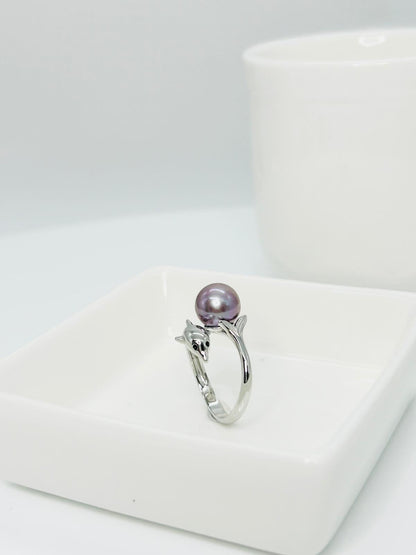 Elegant Freshwater Pearl (9 - 10mm) Dolphin Ring - Nexus8gg Jewellery