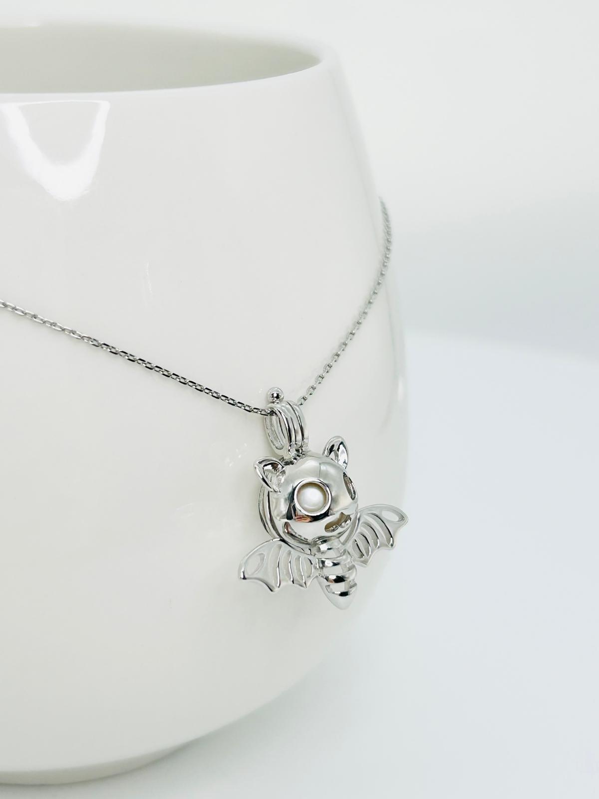 [Promo] Halloween Bat Pendant with Hidden Pearl – Unique Jewellery Design | Singapore - Nexus8gg Jewellery