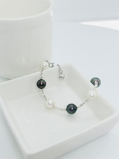 Elegant Bracelet with Tahitian (8-9mm) and Freshwater (7.5-8mm) Pearls with extensible chain - Nexus8gg Jewellery