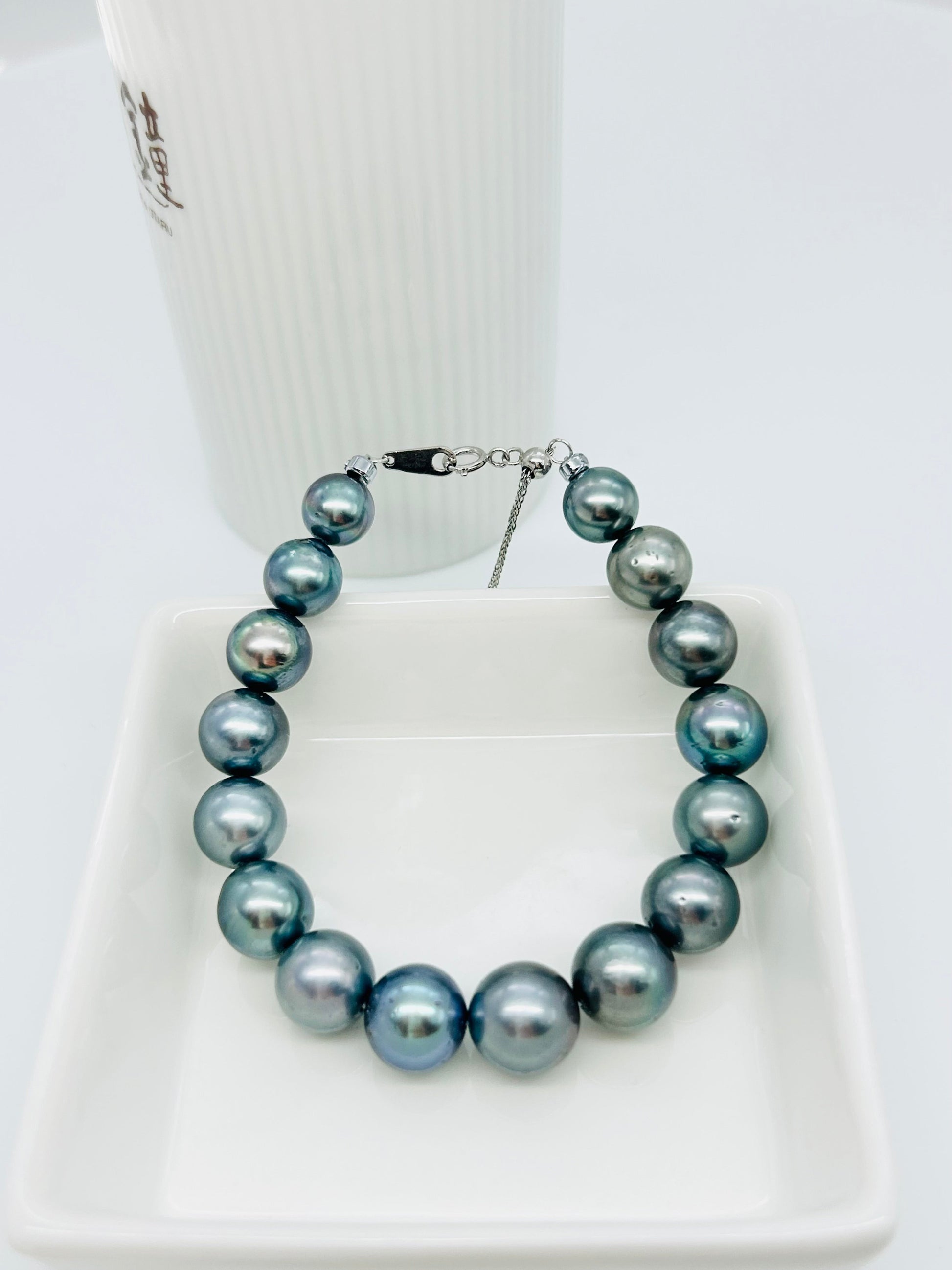 Elegant Tahitian Pearl (8-11mm) Bracelet - Nexus8gg Jewellery